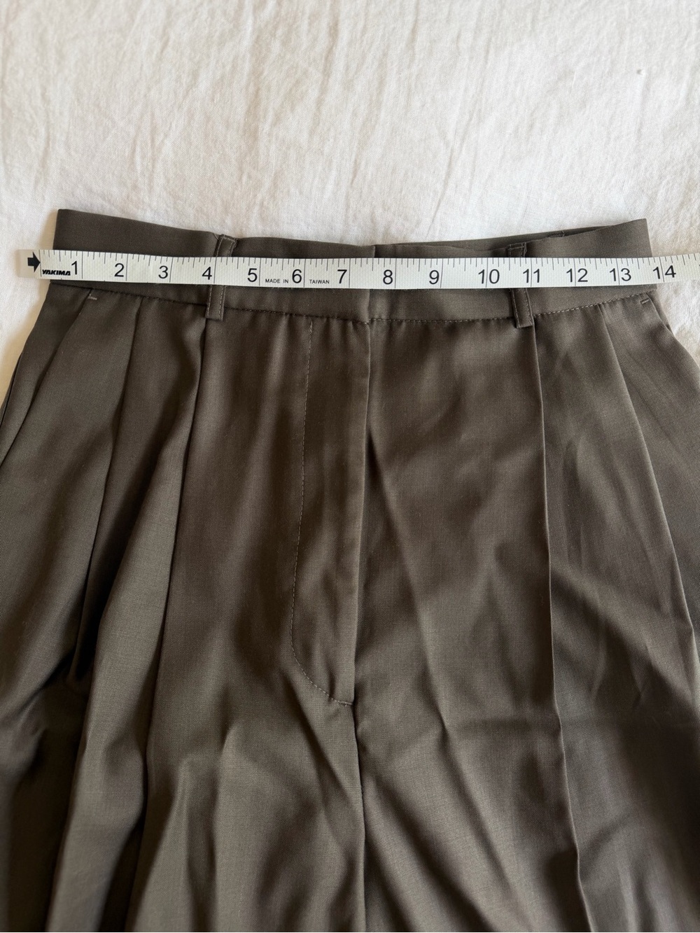 Cropped pleated wool straight-leg pants (NWOT) - Picture 6 of 9